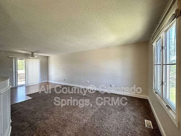 2nd image of 1153 Keith Dr