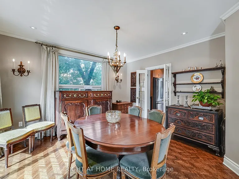 25 Clarendon Ave — Photo 13