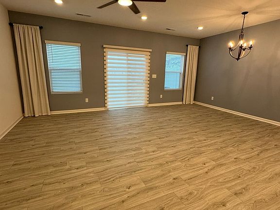 5th image of 709 Bellmouth Rd #1