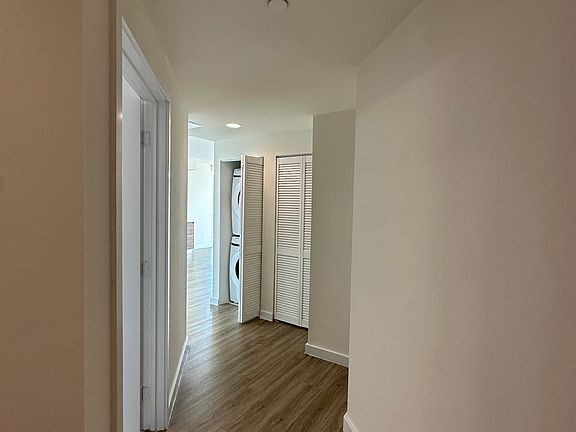 4th image of 44 W Flagler St #D1022