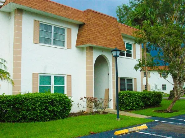 239 S McMullen Booth Rd, Clearwater, FL