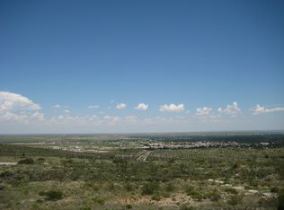 Christel's Pl, Carlsbad, NM 88220