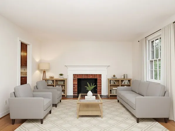 106 Marie Pl, Charlottesville, VA 22901