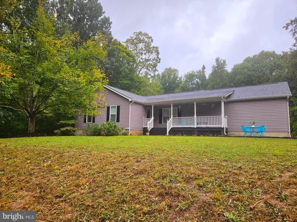 9650 Pamunkey Dr, King George, VA 22485