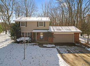 9785 Clark Rd, Davisburg, MI 48350