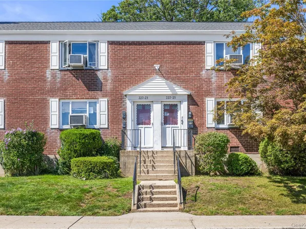 227-23 Hillside Avenue #Lower, Queens Village, NY 11427