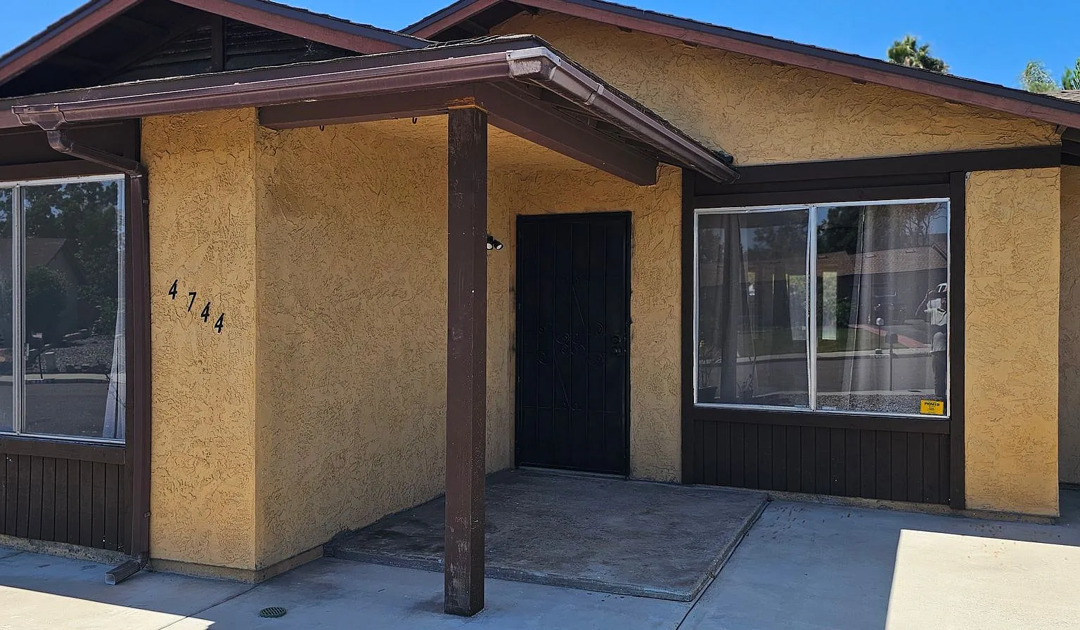 Remodeled 2bed 2 bath Ground level - Senior Living Community — Photo 1