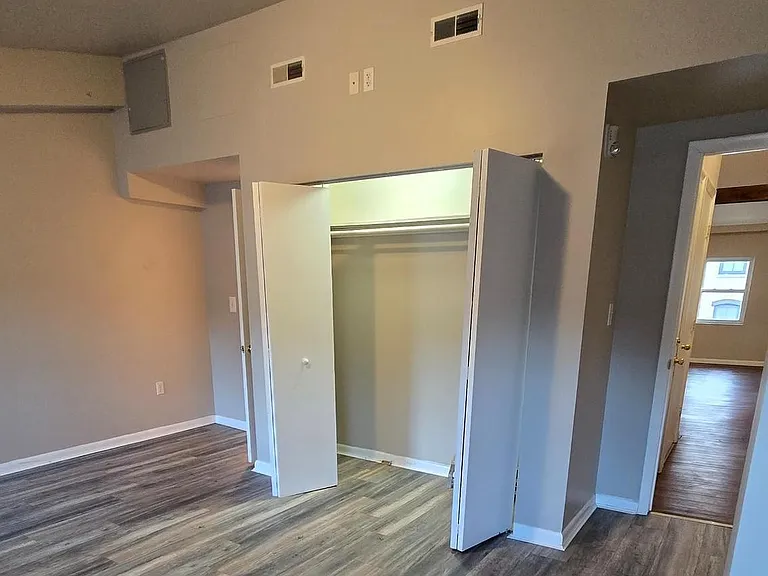 4303 Main St #3 — Photo 6