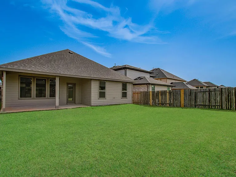 28511 Eli Eagle St — Photo 34
