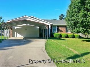 8515 Tourmaline Dr, Linden, NC 28356