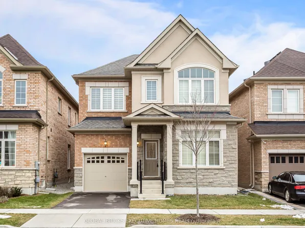 134 Petgor Path, Oakville, ON L6H 0Y6