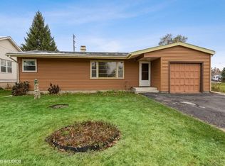 4821 Home Ave, McHenry, IL 60050
