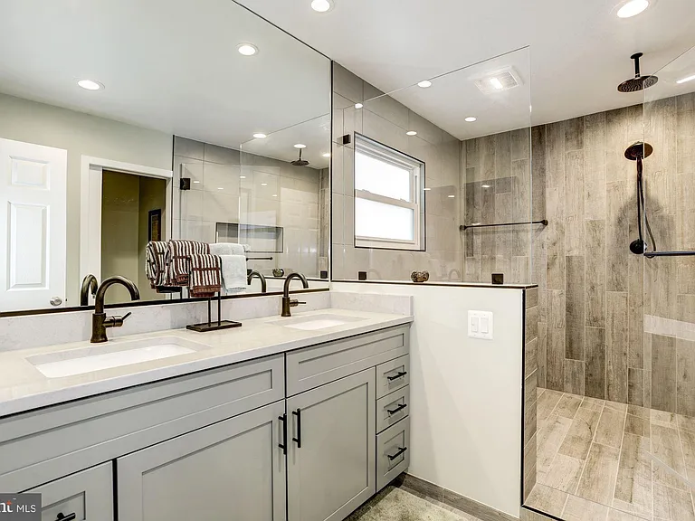 6788 Little River Tpke — Photo 13