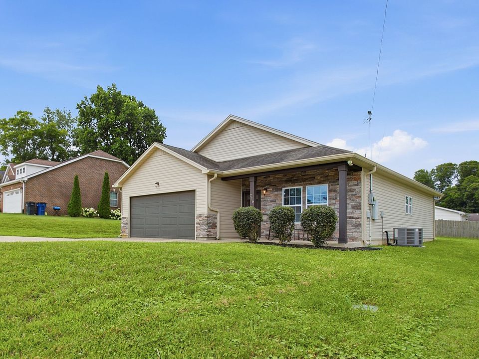 1st image of 216 Woodsong Ln
