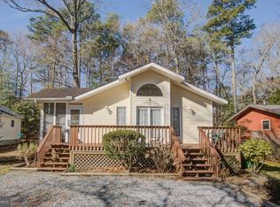 160 Seafarer Ln, Ocean Pines, MD 21811