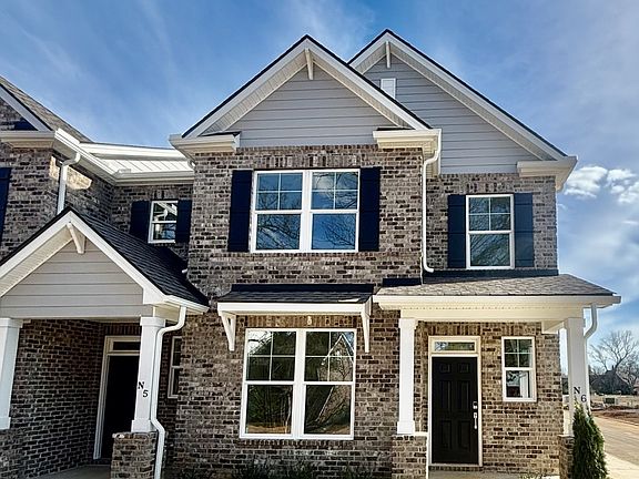 4th image of 2900 Suzanne Landon Dr #D6