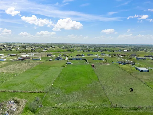 341 Mesa Rdg, Decatur, TX 76234
