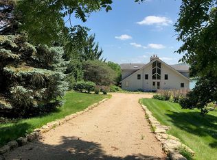 9 Seneca Trl, Galena, IL 61036