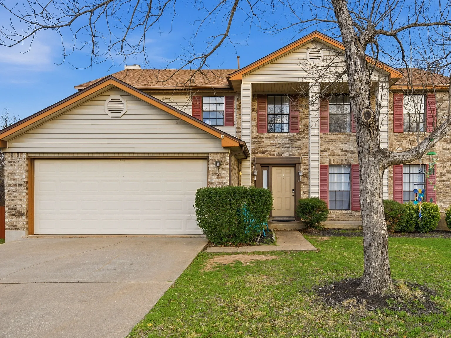 12901 Silver Creek Dr — Photo 1