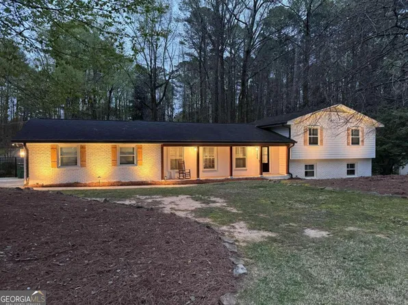 7295 Hunters Branch Dr, Sandy Springs, GA 30328
