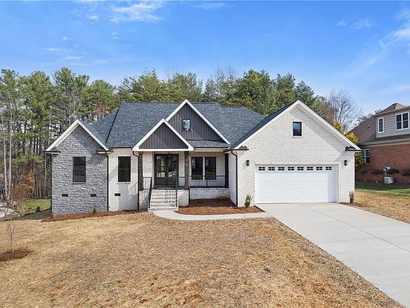 3rd image of 108 Provence Ct