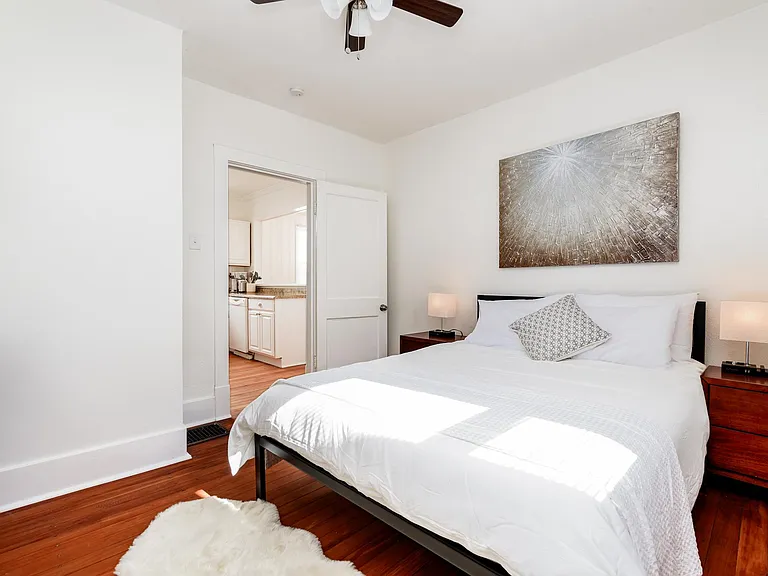 1304 Dammert Ave — Photo 17