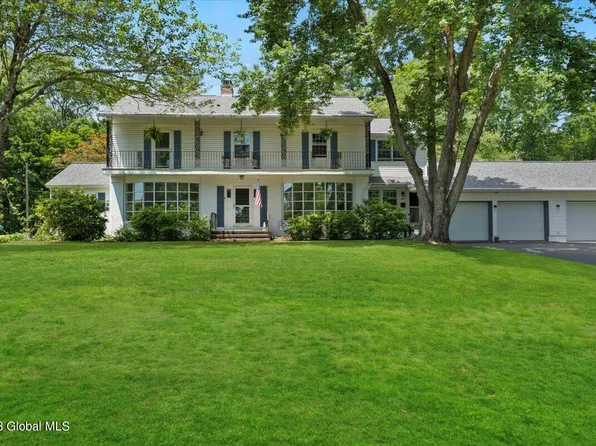 104 W St Stephens Lane, Glenville, NY 12302