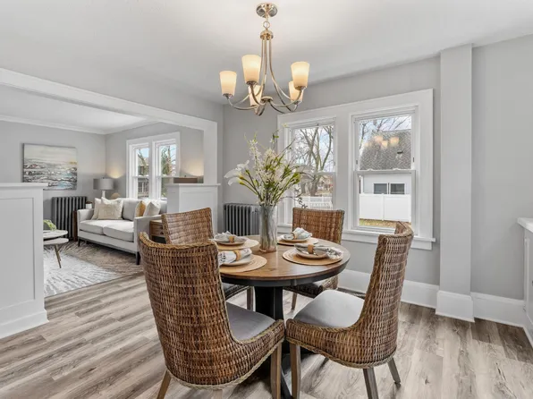 2723 Queen Ave N, Minneapolis, MN 55411