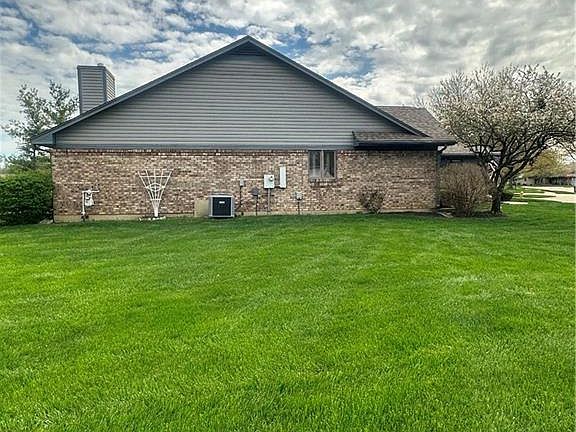 2nd image of 4486 Sentry Hill Ct #5