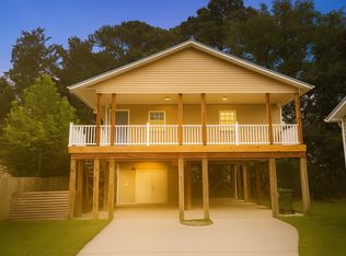 (Undisclosed Address), Wilmington, NC 28401