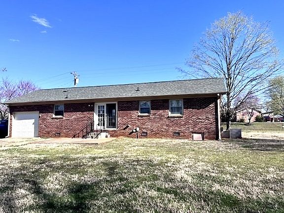 4th image of 2601 Birdsong Ave