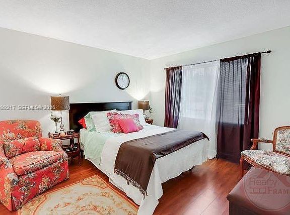 5th image of 7703 Camino Real #A-105