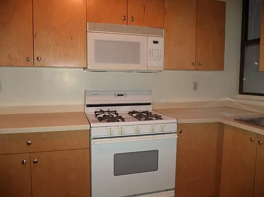 Rented by Prince Real Estate Associates LLC | media 35