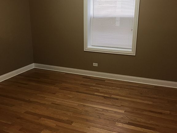 4th image of 3741 W Eastwood Ave #2