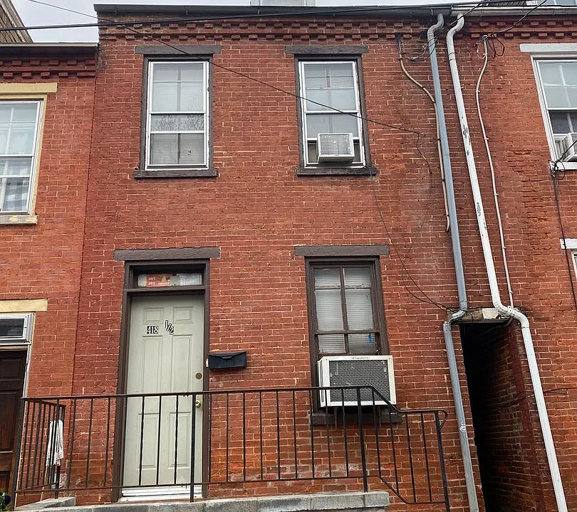418 1/2 Howard Ave