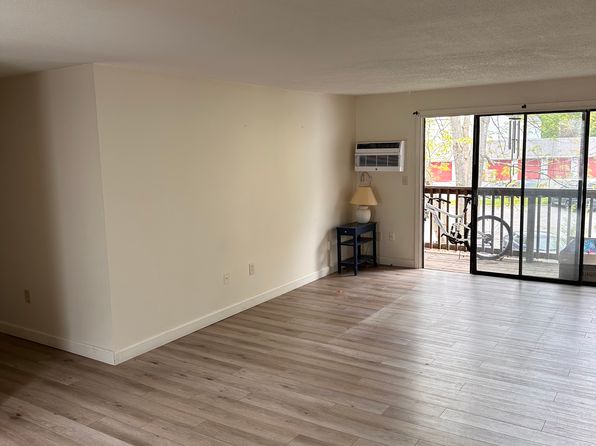 655 Talcottville Rd APT 185