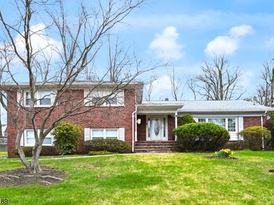 8 Hepworth Pl, West Orange, NJ, 07052