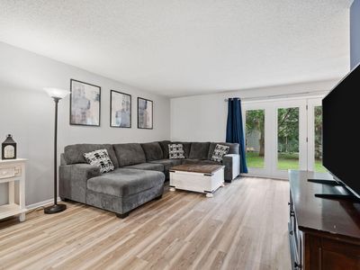 6241 Magda Dr, Maple Grove, MN, 55369