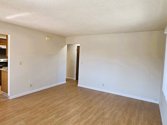 3rd image of 20186 Anita Ave