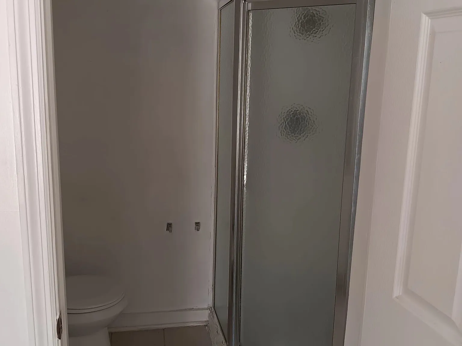 Studio, 570 sqft, $760 — Photo 3