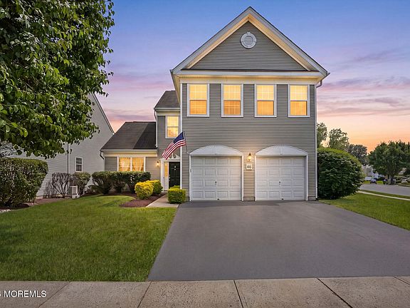 2nd image of 46 Baltusrol Drive