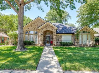 412 Inland Cir, Azle, TX 76020