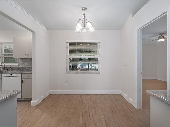 4th image of 9206 31st Street Ct E
