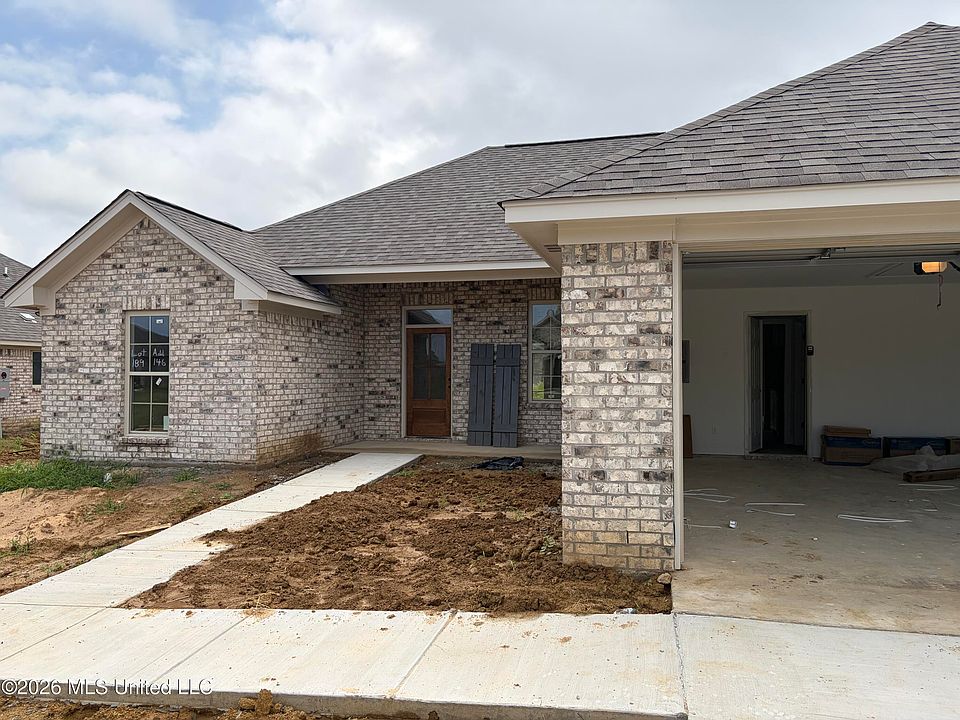 1st image of 146 Madisonville Dr