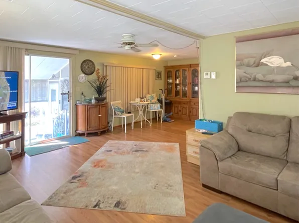 46 Bern Dr, North Fort Myers, FL 33903