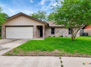 221 Williamsburg Ave, Victoria, TX 77904