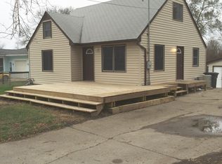 1870 E Diehl Ave, Des Moines, IA 50320