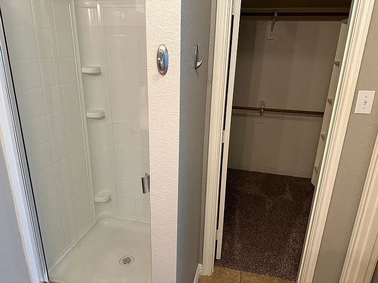 5209 Bald Cypress Ln — Photo 12