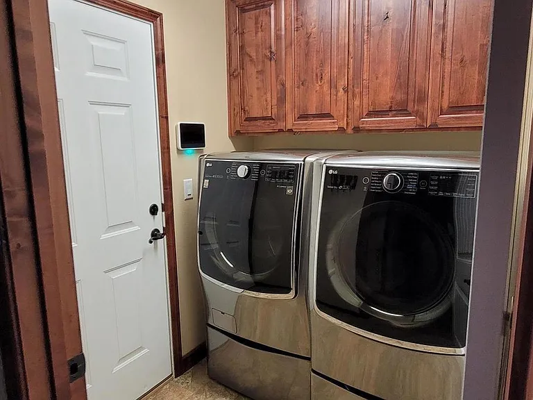 3813 Ethan Ave — Photo 16