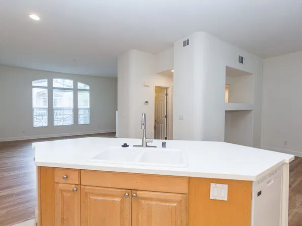 835 Tranquility Pl, Milpitas, CA 95035